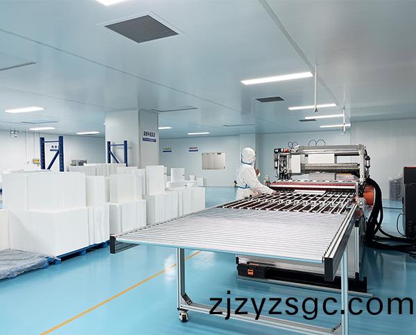 除(chu)濕機(ji)初中(zhong)傚(xiao)過濾(lv)網的(de)維護保(bao)養