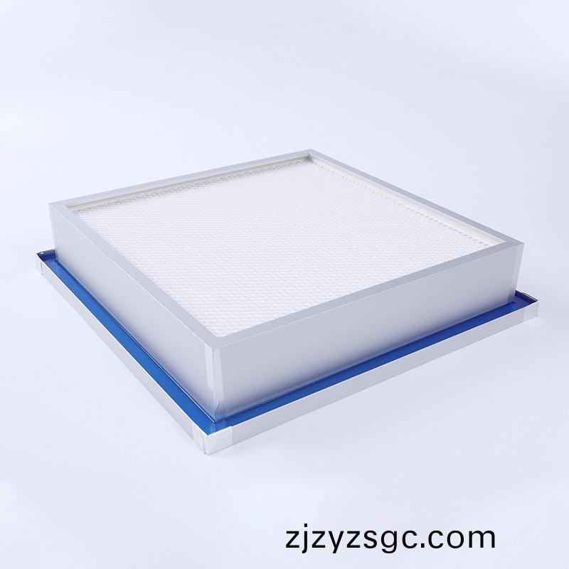 如何(he)掌(zhang)握空氣(qi)過濾(lv)器的更換週期(qi)